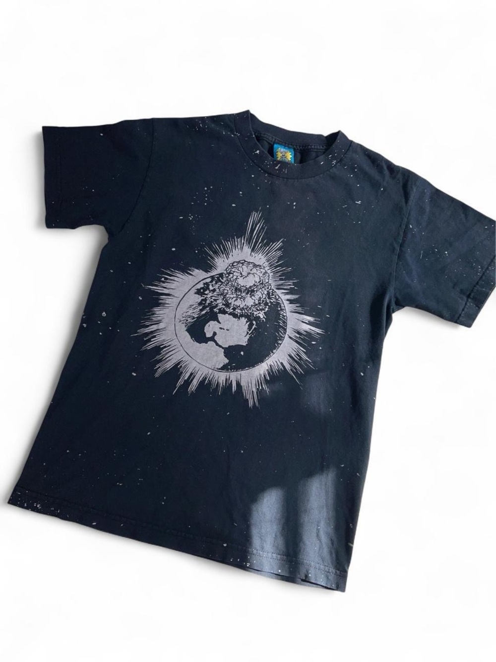 Vintage Y2K Bored Teenage Atomic Bomb Explosion Graphic Baby Tee Skater Small